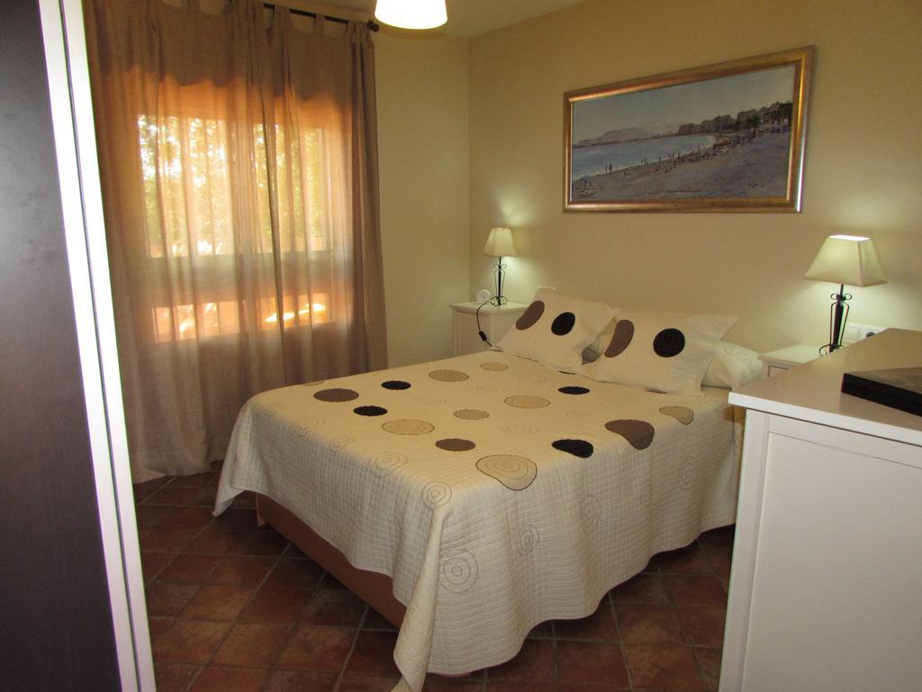 Casa Rural Oregano Кармона Екстериор снимка